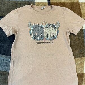 Heather Pink Flying G Leather - Horses Graphic T-Shirt